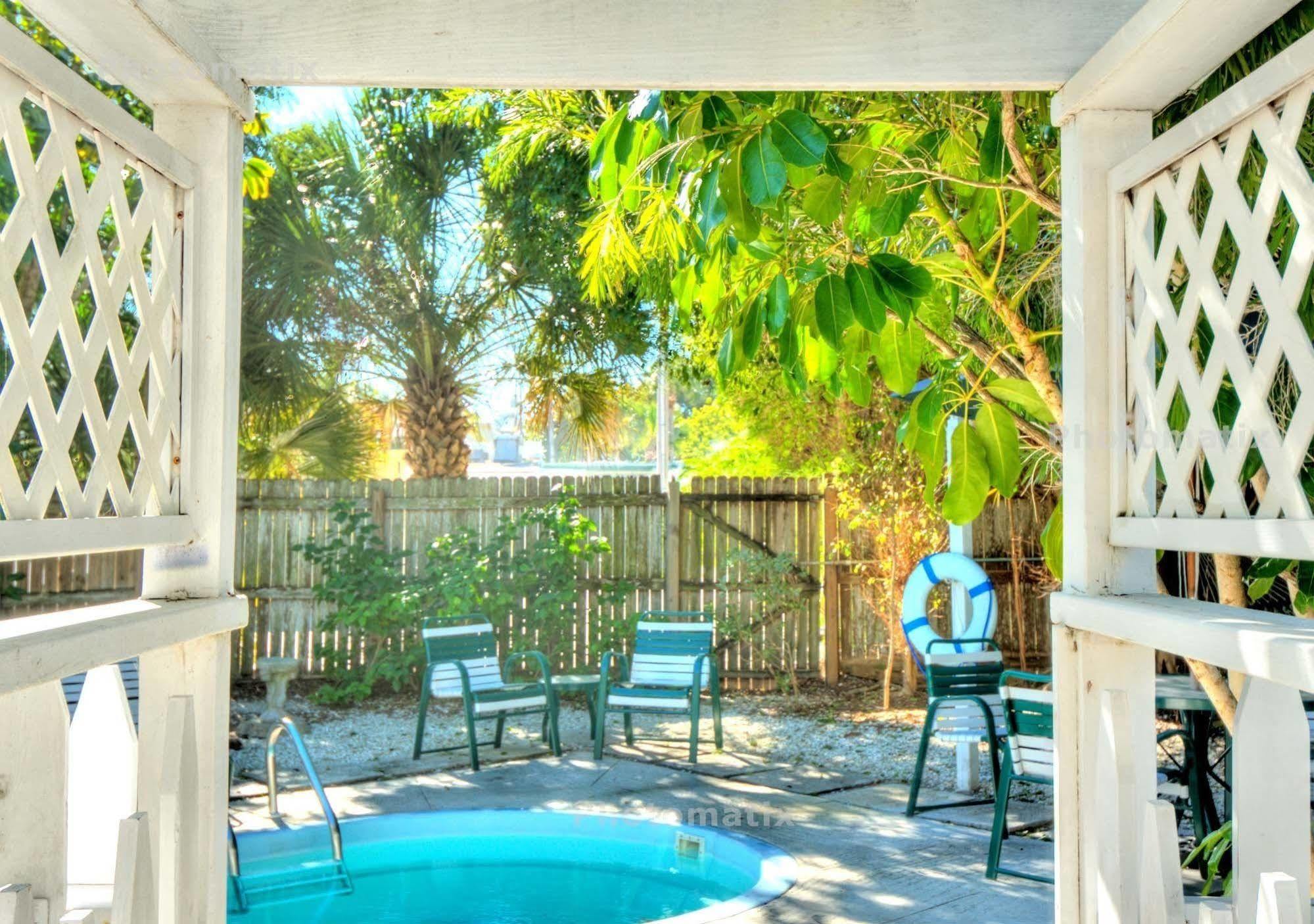 Seahorse Cottages - Adults Only Sanibel Extérieur photo