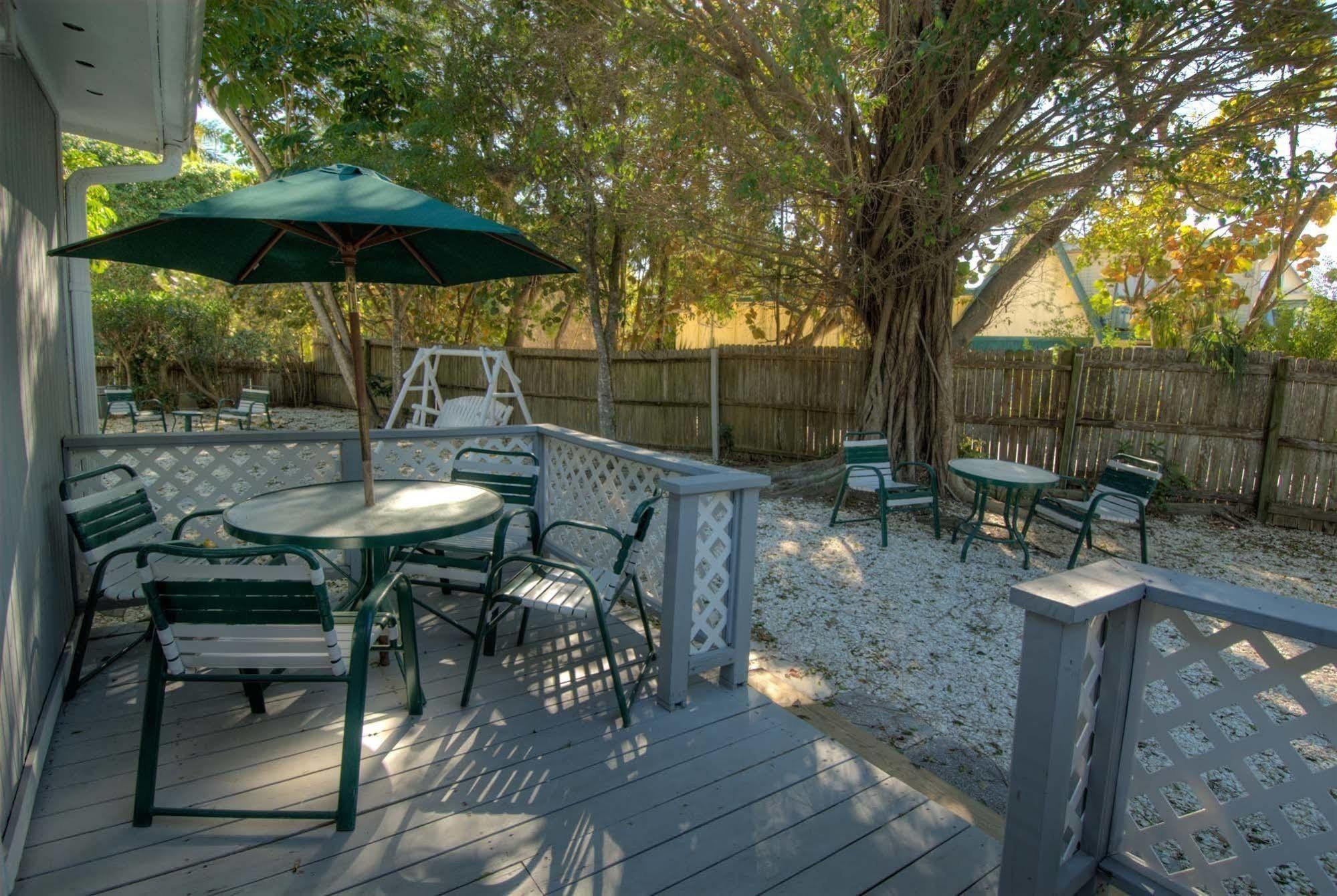 Seahorse Cottages - Adults Only Sanibel Extérieur photo