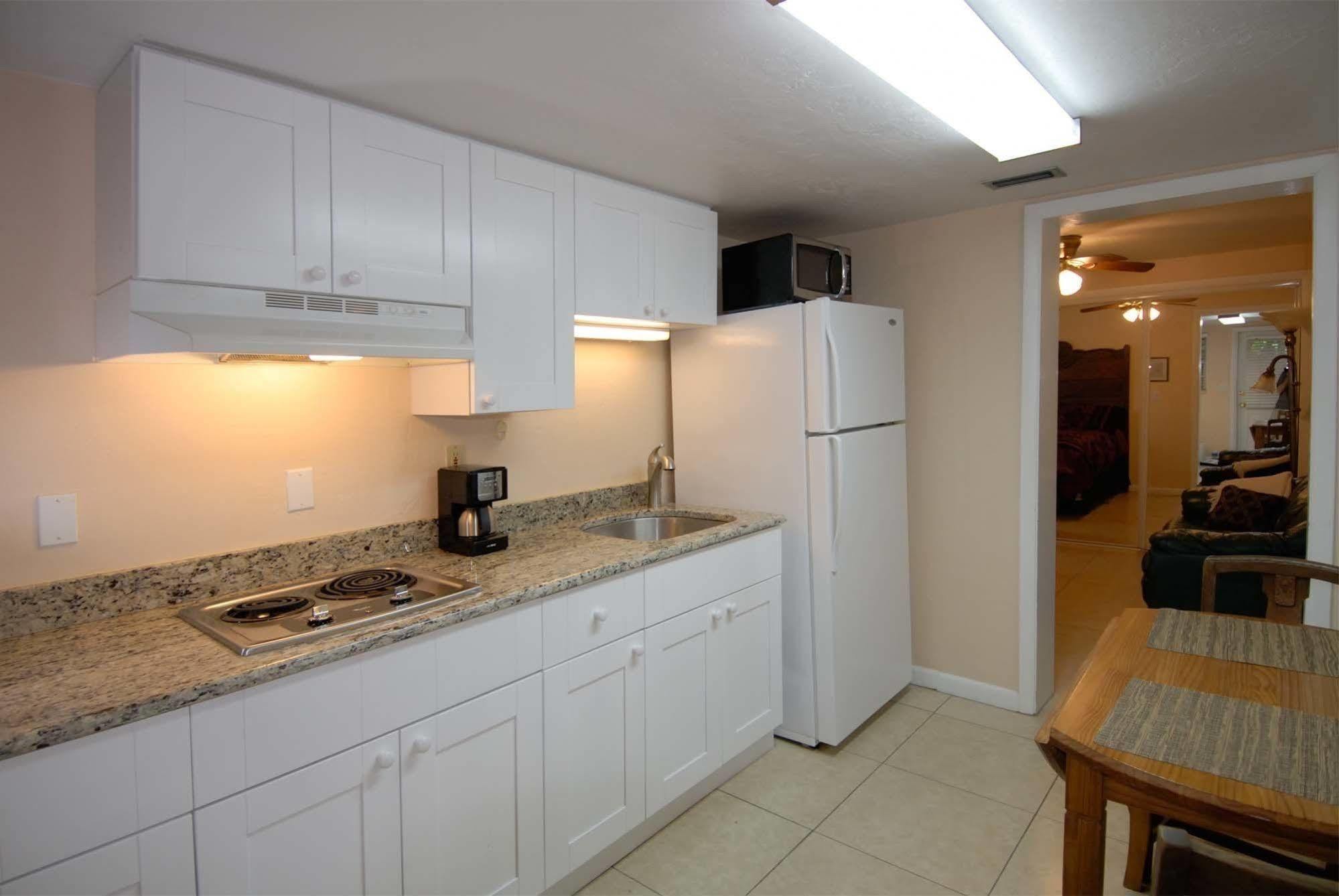 Seahorse Cottages - Adults Only Sanibel Extérieur photo