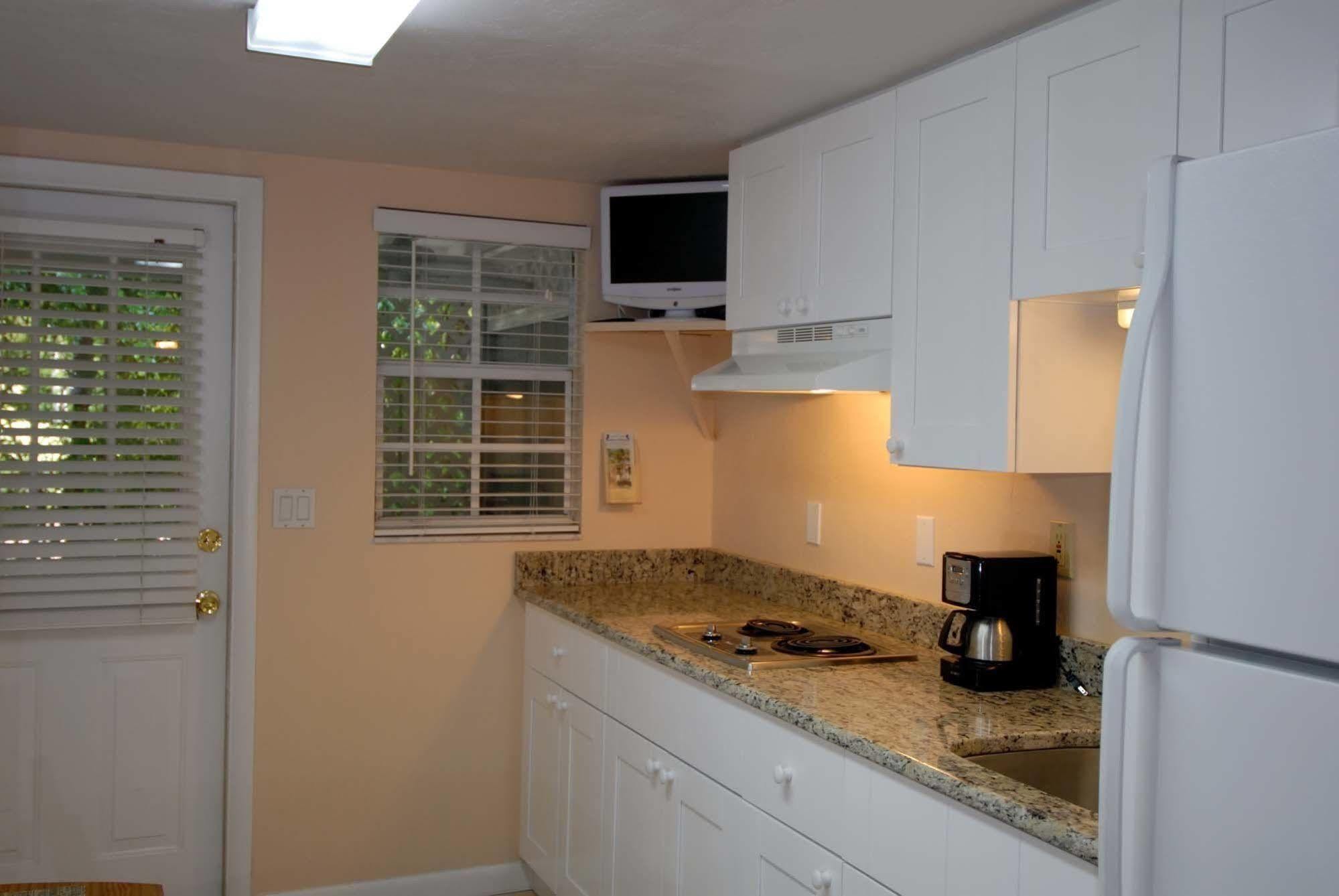 Seahorse Cottages - Adults Only Sanibel Extérieur photo
